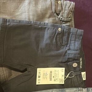 Jeans and shorts Tha shorts haven’t been worn jus removed tha tag off one